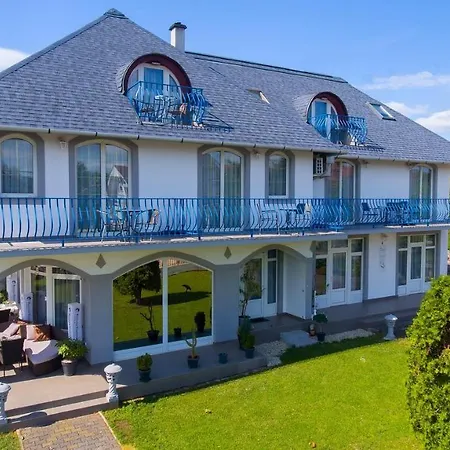 Margret Haus بالاتونفوريد
