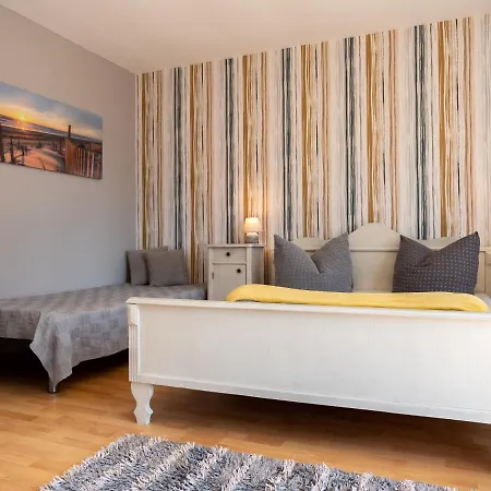 فندق مبيت وإفطار Margret Haus *