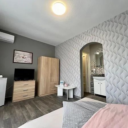 فندق مبيت وإفطار Margret Haus
