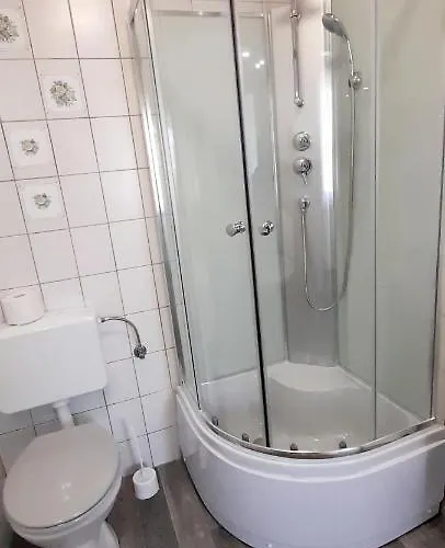 Margret Haz Balatonfured