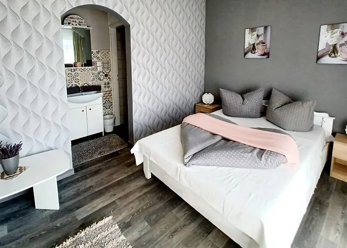 Margret Haz Bed & Breakfast 3*