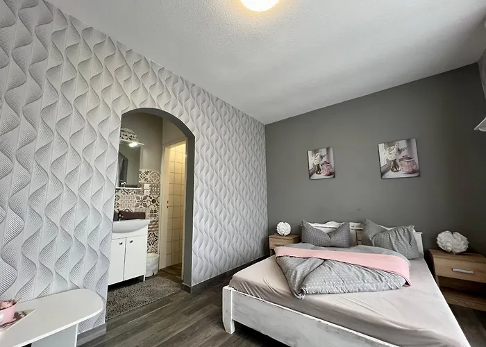 Margret Haz Balatonfüred